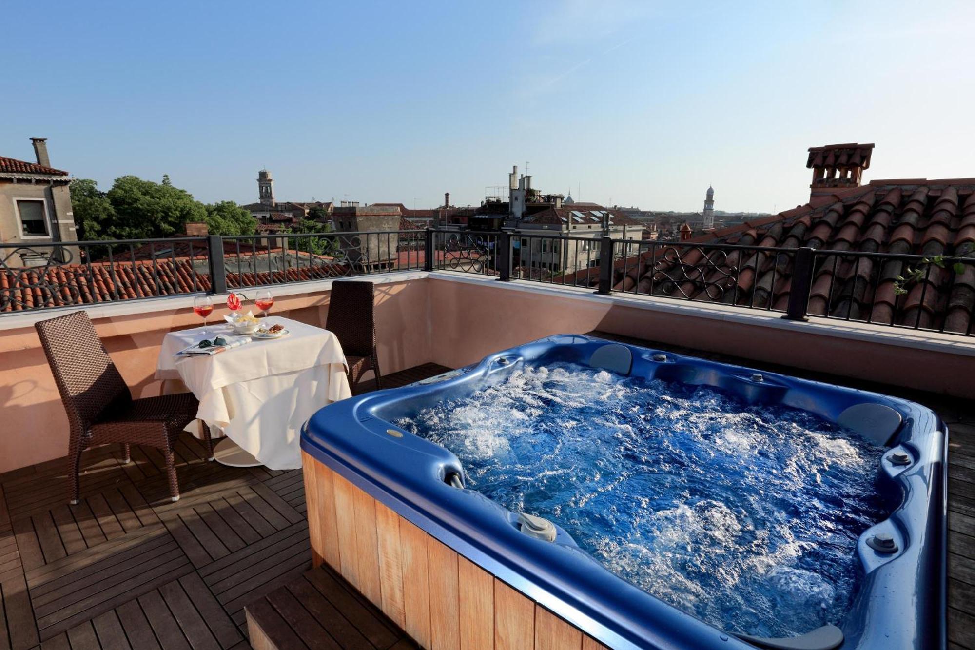 Hotel Palazzo Stern Veneza Instalações foto